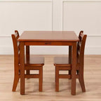 Table en bois dur ECR4Kids 24 po x 24 po et deux chaises 12 po, 3 pièces