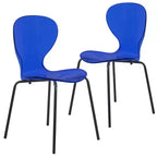LeisureMod Oyster Chaises de salle à manger transparentes (lot de 2) - Empilables, dossier incurvé, avec pieds en acier inoxydable noir pour cuisine ou salle à manger