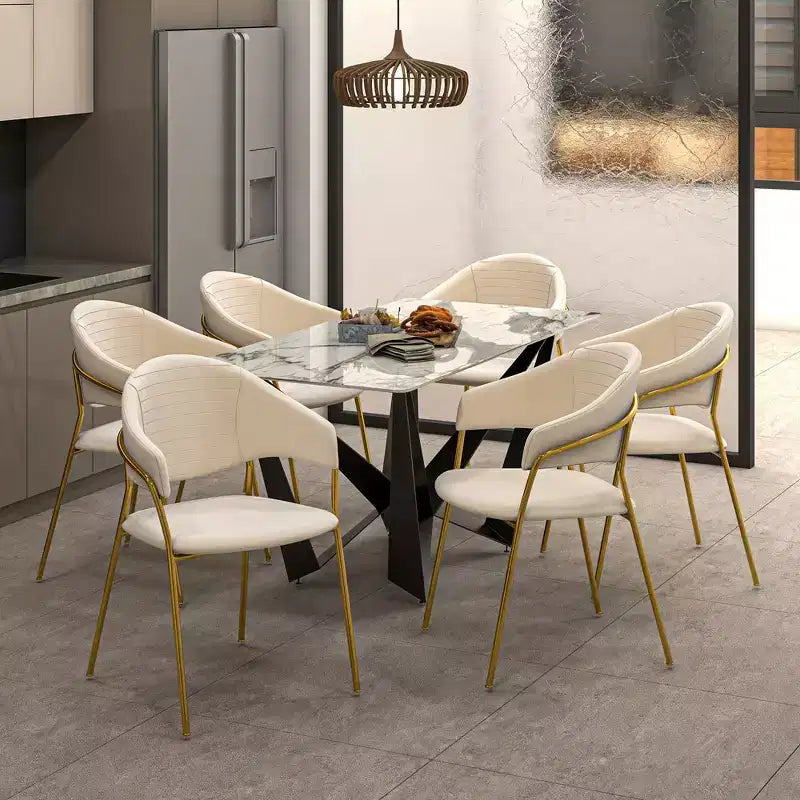 Chaise de salle à manger LeisureMod recouverte de cuir et de velours, assise et dossier rembourrés ergonomiques, piètement en acier inoxydable durable Fauteuil d'appoint Série Bella