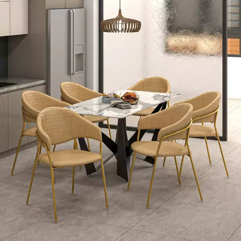 Chaise de salle à manger LeisureMod recouverte de cuir et de velours, assise et dossier rembourrés ergonomiques, piètement en acier inoxydable durable Fauteuil d'appoint Série Bella