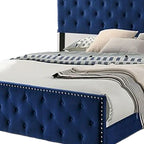 Lit California King Agapi, capitonné, clous décoratifs, revêtement en tissu bleu marine