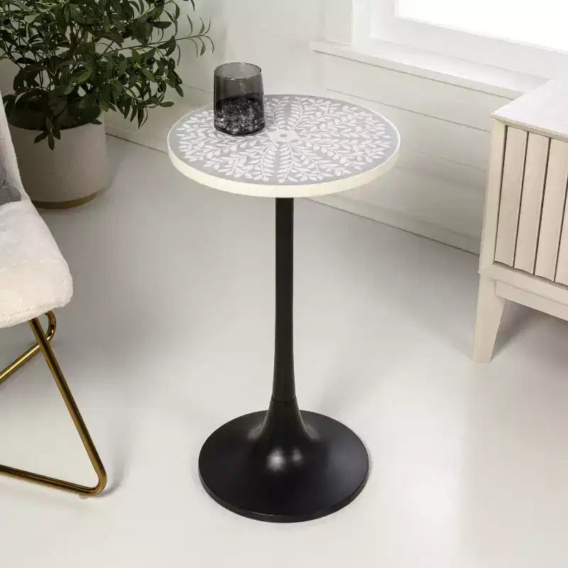 JONATHAN Y Nysha 25 Table d'appoint moderne bohème en métal/résine avec plateau incrusté