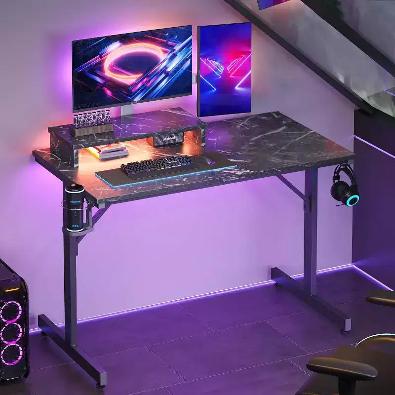 Bestier Bureau de Gamer 42 Petit Bureau d'Ordinateur pour Bureau à Domicile avec Lumières LED et Support de Moniteur