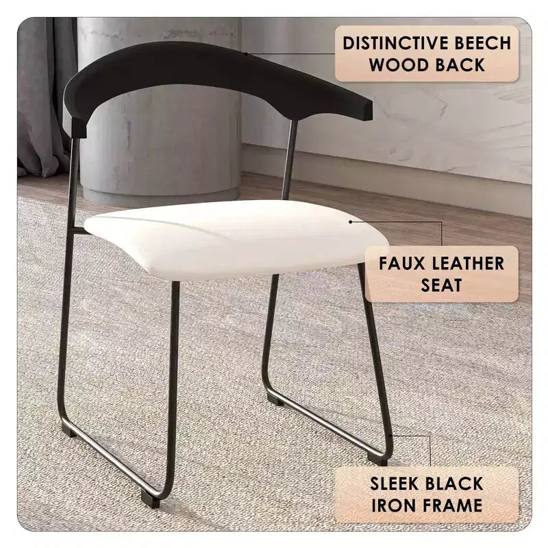 Chaise de salle à manger LeisureMod rembourrée en cuir avec dossier en hêtre et pieds en fer, lot de 4, série Lyra
