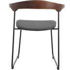 Chaise de salle à manger LeisureMod rembourrée en cuir avec dossier en hêtre et pieds en fer, lot de 4, série Lyra