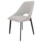 Lot de 4 chaises de salle à manger rembourrées LeisureMod Collection Amalfi avec dossier ouvert incurvé et pieds en fer thermolaqué pour cuisine et salle à manger