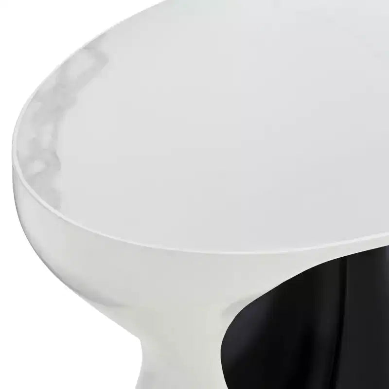 Table basse ovale moderne noire Studio 55D Dali Melt 70 x 44 cm Plateau et côté en marbre blanc pour salon, chambre, maison