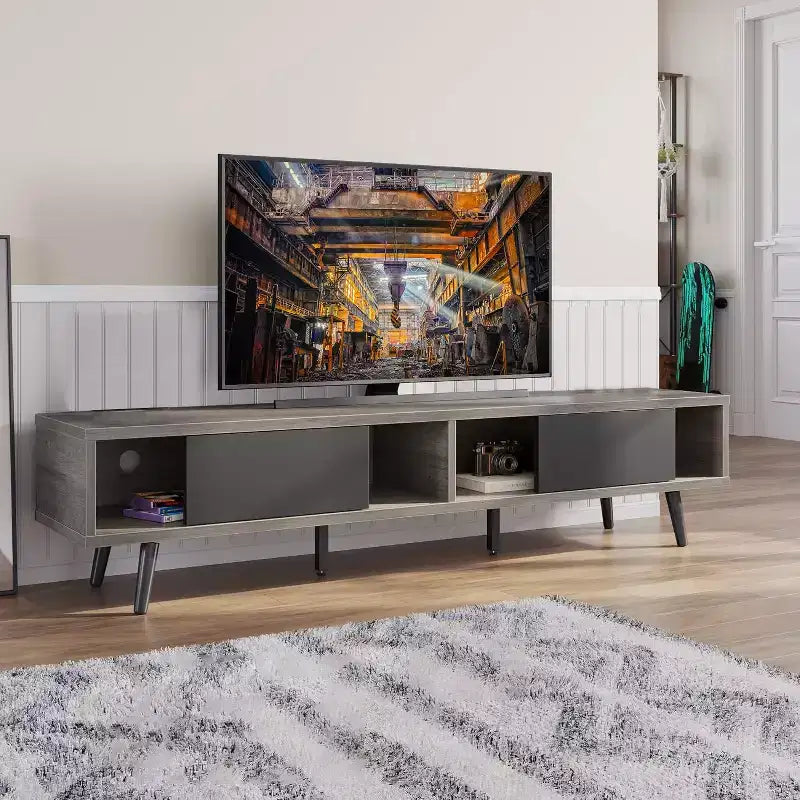 Meuble TV Bestier de 70 pouces, style Mid-Century Modern, pour téléviseurs de 65/70/75 pouces, meuble bas de divertissement avec portes coulissantes pour salon