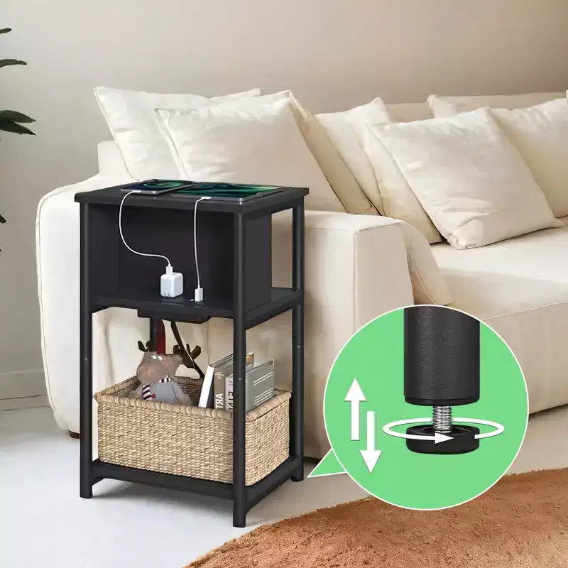 Table d'appoint avec station de recharge intégrée Table de chevet à 3 niveaux avec ports USB et prises de courant pour le salon