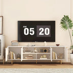Meuble TV blanc cannelé 68 avec prise de courant, meuble TV avec portes de rangement, meuble média console TV, pour TV de 55+ pouces