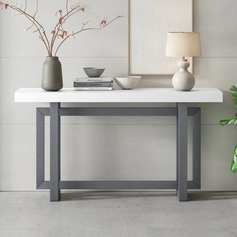 Console contemporaine avec plateau en bois et béton d'inspiration industrielle