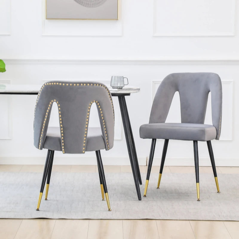 Lot de 2 chaises de salle à manger modernes et contemporaines rembourrées avec clous décoratifs et pieds en métal