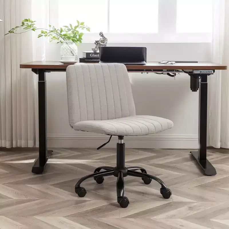 Chaise de bureau pivotante en tissu Masar de Roundhill Furniture