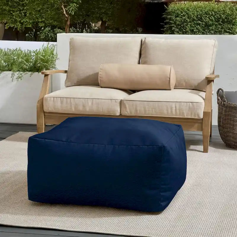Pouf Sorra Home Sunbrella d'extérieur, couleur unie, bords cousus
