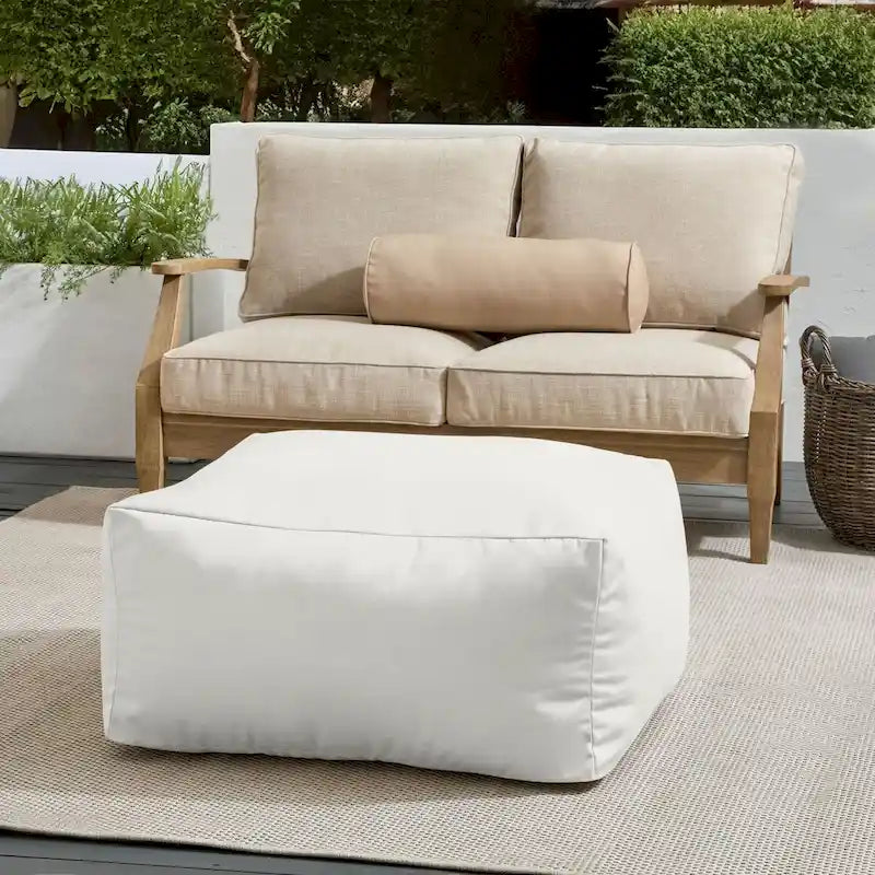 Pouf Sorra Home Sunbrella d'extérieur, couleur unie, bords cousus