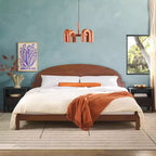 Lit Saracina Home King Boho avec tête de lit arquée en pin massif