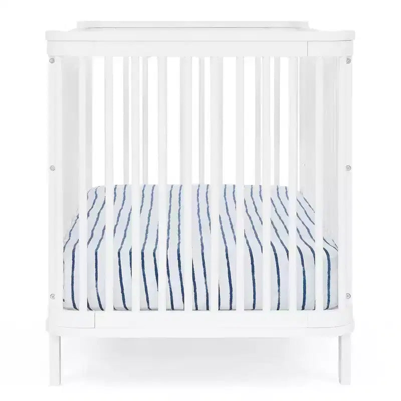 Lit de bébé convertible 4-en-1 Delta Children Noah certifié Greenguard Gold