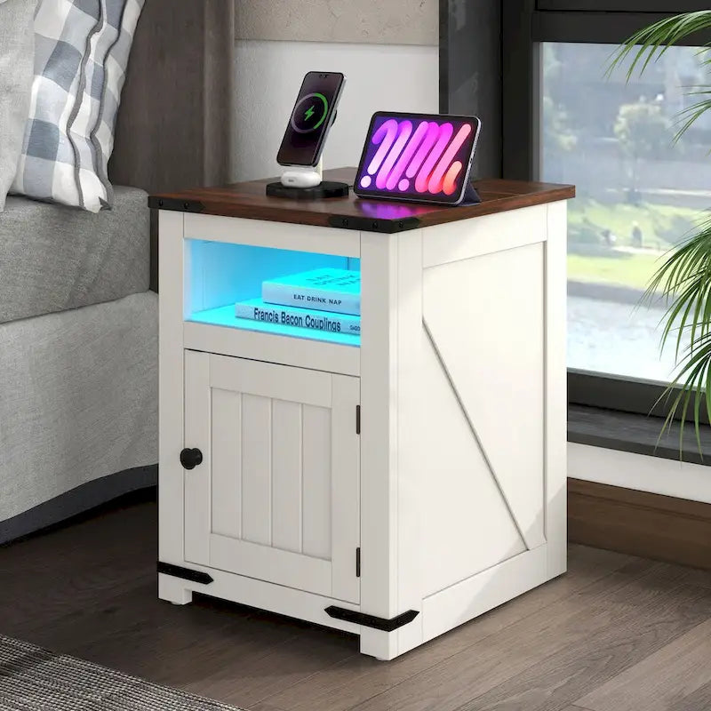 Moasis Lot de 2 tables d'appoint de style rustique à LED avec station de recharge, tables de chevet avec ports USB