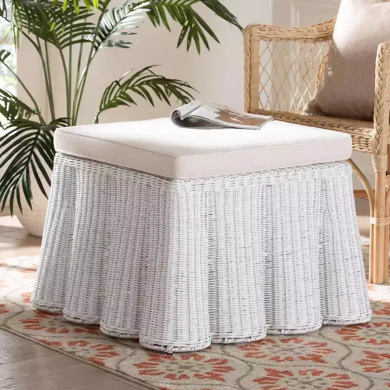 Pouf en rotin Bali & Pari Palm Scallop