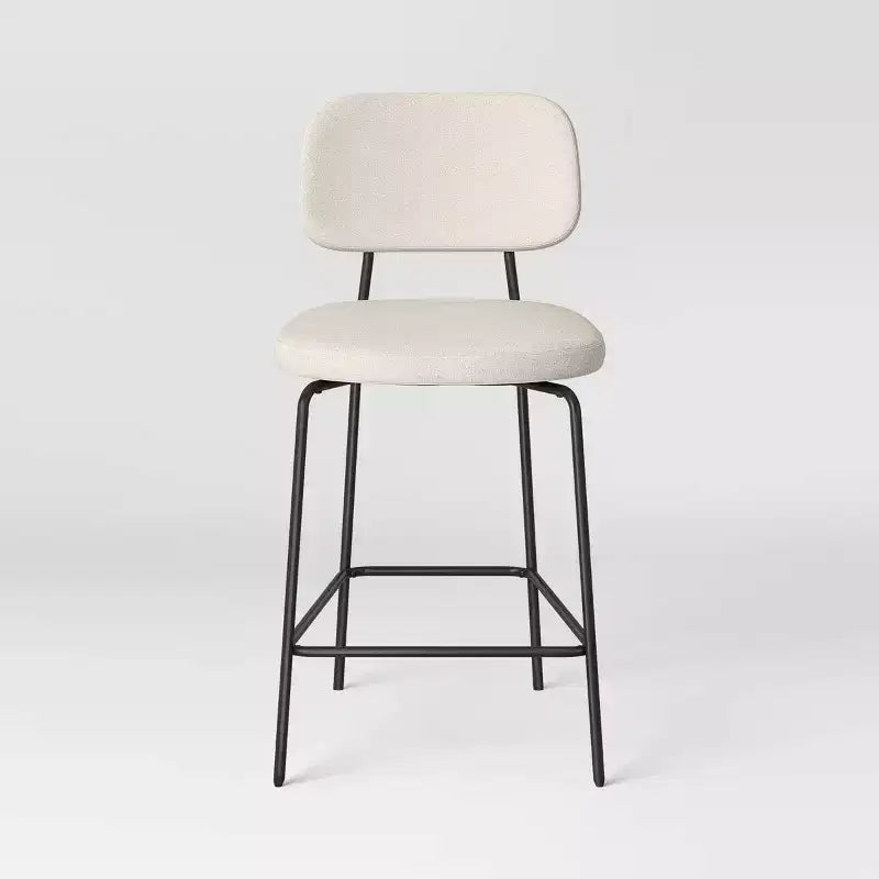 Tabouret de bar à hauteur de comptoir de 24 po rembourré avec base en métal et repose-pieds - Room Essentials