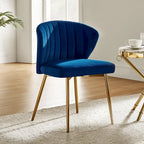 Chaise d'appoint de salle à manger moderne capitonnée Luna Modern Glam avec petit piétement par HULALA HOME
