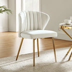 Chaise d'appoint de salle à manger moderne capitonnée Luna Modern Glam avec petit piétement par HULALA HOME