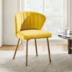 Chaise d'appoint de salle à manger moderne capitonnée Luna Modern Glam avec petit piétement par HULALA HOME