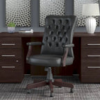 Chaise de bureau capitonnée à dossier haut Salinas avec accoudoirs par Bush Furniture